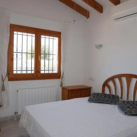 Holiday home Muriel House *